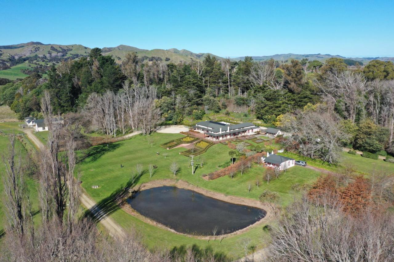India House & Ica Whare In Whareama, Nr Riversdale Beach Esterno foto